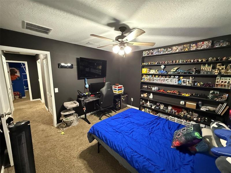 Image 55 of a home in .