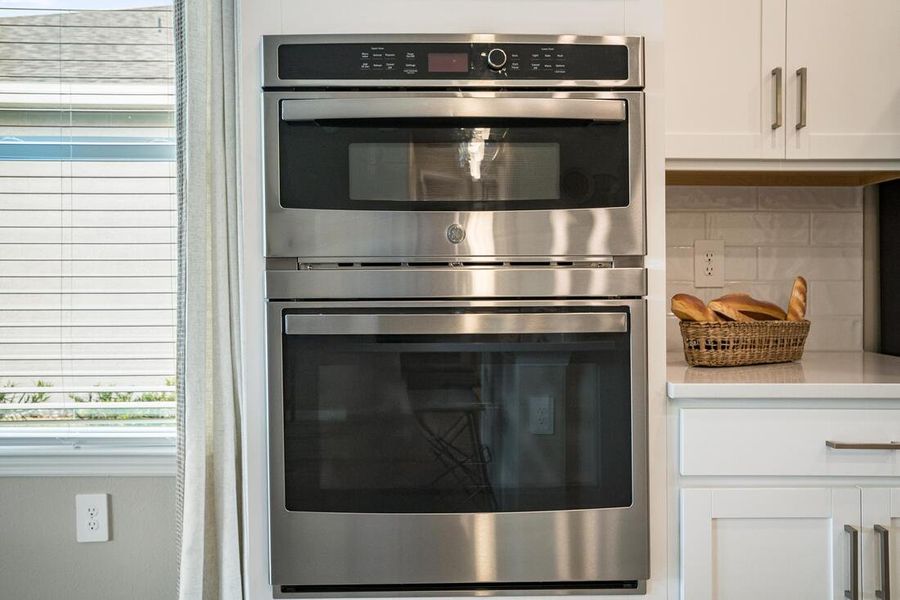 Close-up of interior finishes inside a home in Center Lake Ranch Community Group Page, St. Cloud (Image 19).