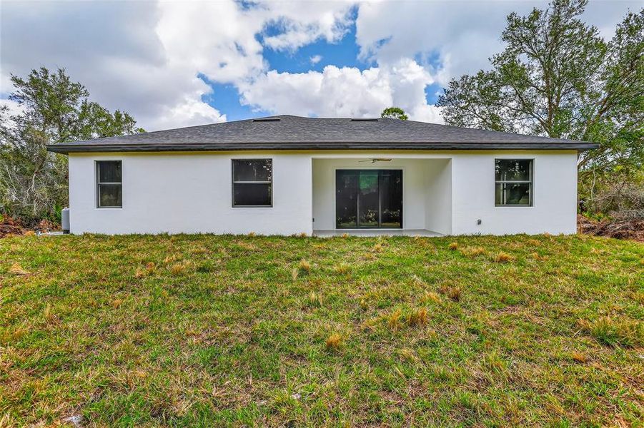 Exterior details and patio area of a home in , Port Charlotte (Image 31).
