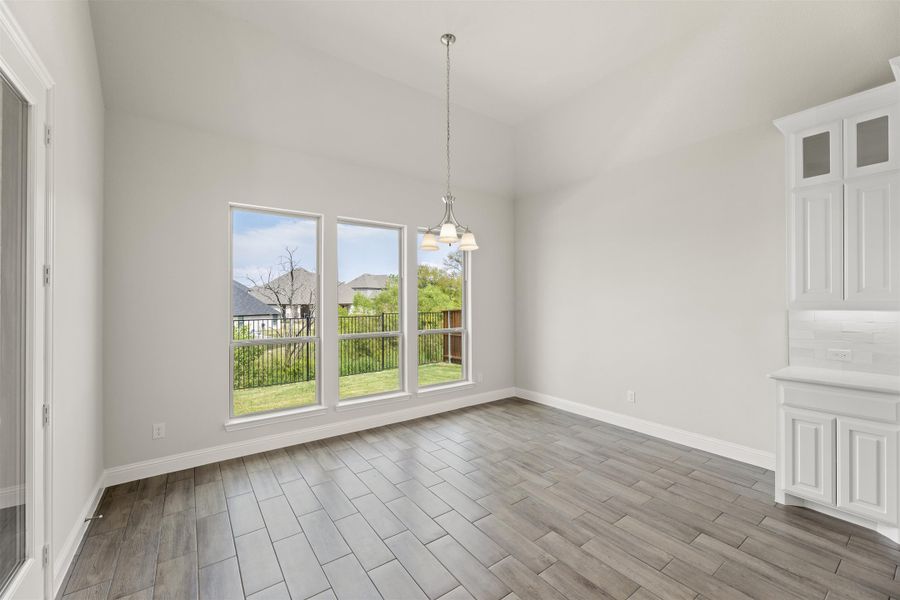 Representative unfurnished interior of a home built from the Brentwood by Windsor Homes in Nelson Lake Estates, Rockwall (Image 23).