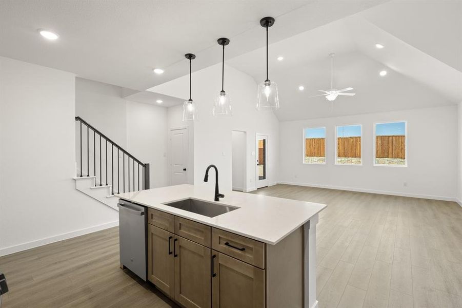 669 Tyronza- Kitchen-6