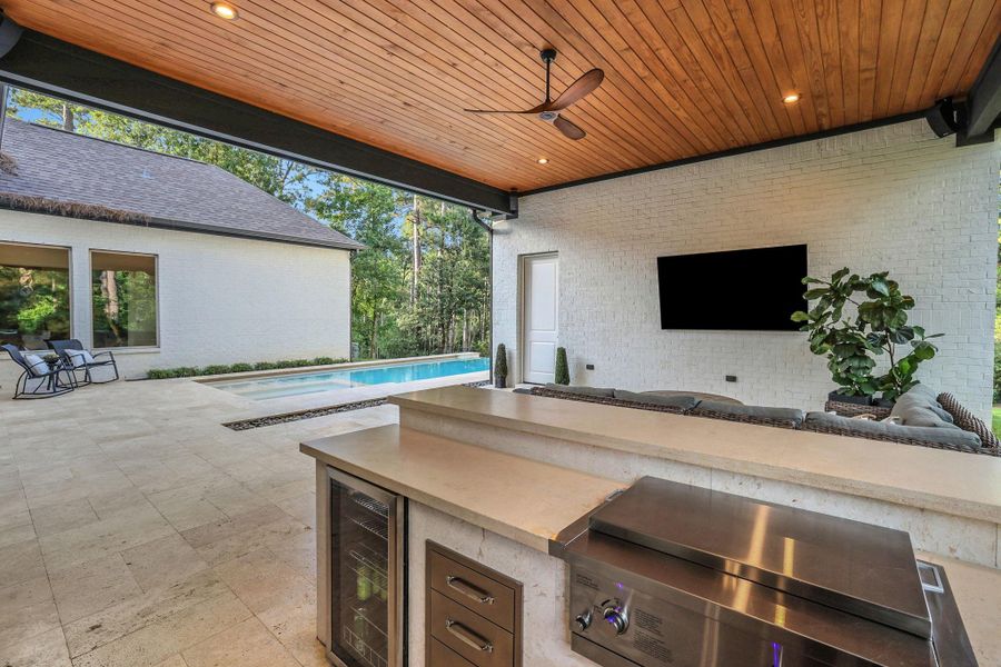 Exterior details and patio area of a home in , Tomball (Image 3).