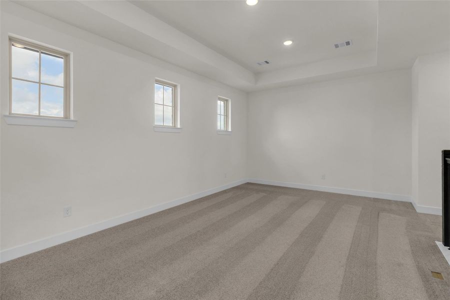 Spacious, unfurnished interior of a new home in Midline, Webster (Image 24). Spacious, unfurnished interior of a new home in Midline, Webster (Image 24).