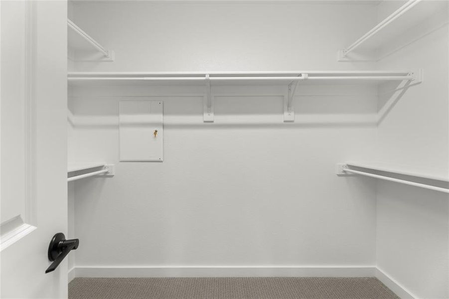 23. 2902 Wheelhouse - Closet 23. 2902 Wheelhouse - Closet