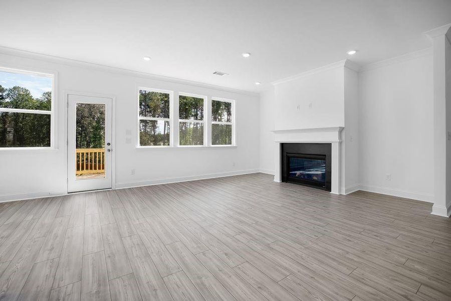 Spacious, unfurnished interior of a new home in Bailey Fence, Dacula (Image 19).