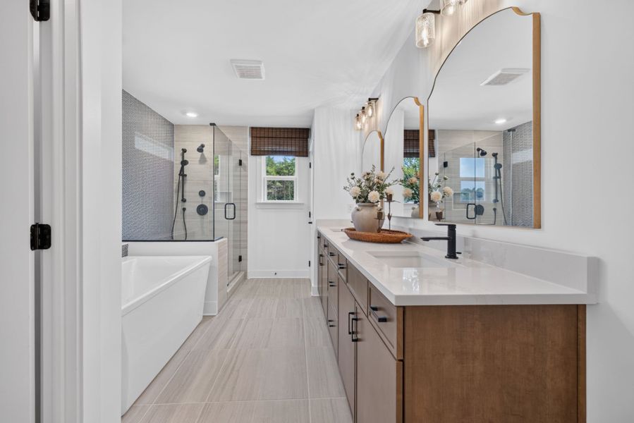 Representative furnished interior of a home built from the Newlyn by Pulte Homes in Bristol, Dawsonville (Image 18).