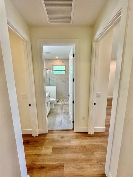 Spacious, unfurnished interior of a new home in , Rotonda West (Image 25).