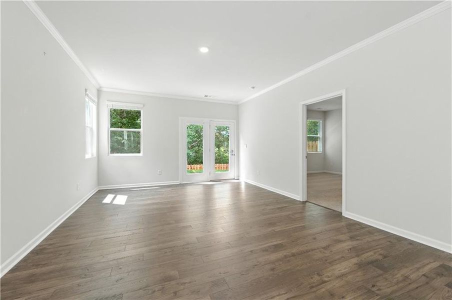 Spacious, unfurnished interior of a new home in , Acworth (Image 25).