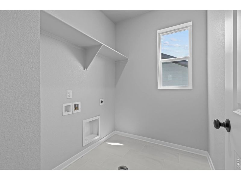 Spacious, unfurnished interior of a new home in Kinston Cottage, Loveland (Image 27). Spacious, unfurnished interior of a new home in Kinston Cottage, Loveland (Image 27).