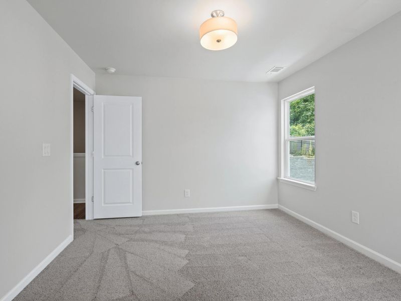 Representative unfurnished interior of a home built from the Cary A by Davidson Homes LLC in Lake Shore, Winder (Image 33).