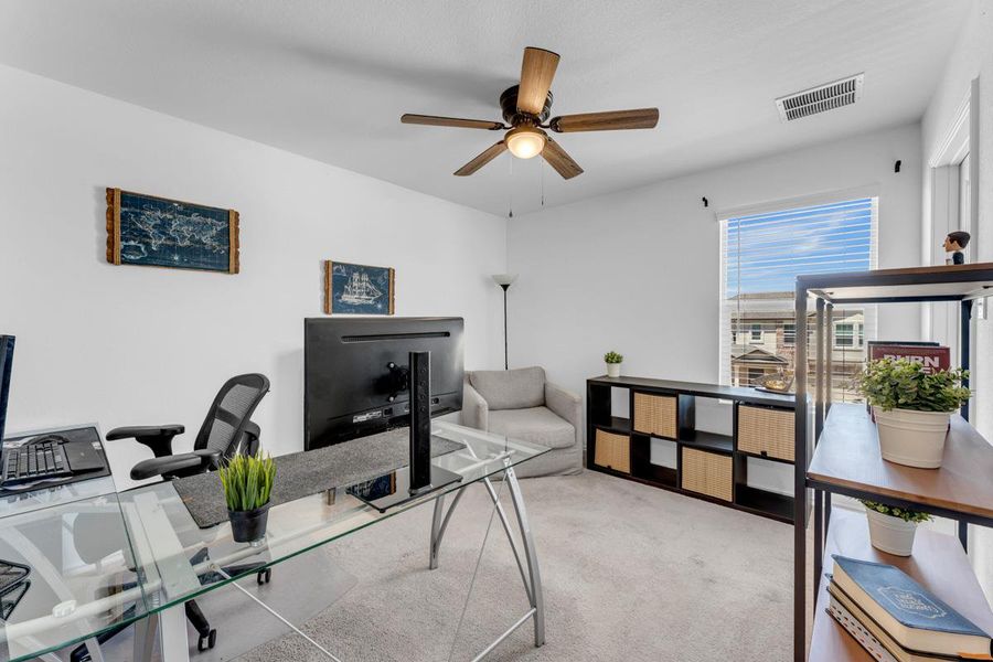 Furnished interior view inside a new home in Thunder Rock, Marble Falls (Image 17). Furnished interior view inside a new home in Thunder Rock, Marble Falls (Image 17).