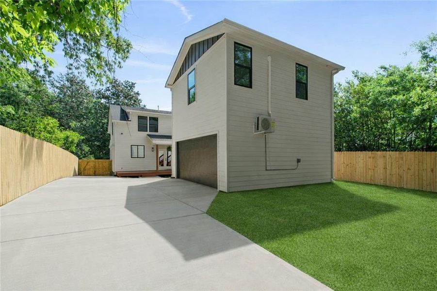 Exterior details and patio area of a home in , Atlanta (Image 3).