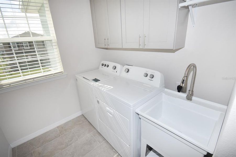 Furnished interior view inside a new home in Solera at Lakewood Ranch, Lakewood Ranch (Image 59).