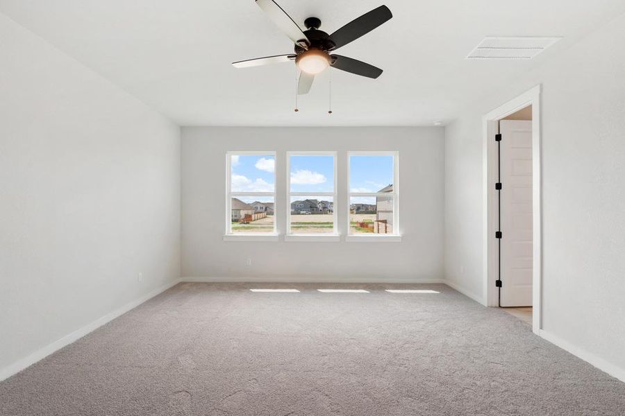 Spacious, unfurnished interior of a new home in Arbor Collection At Park Central, Georgetown (Image 27).