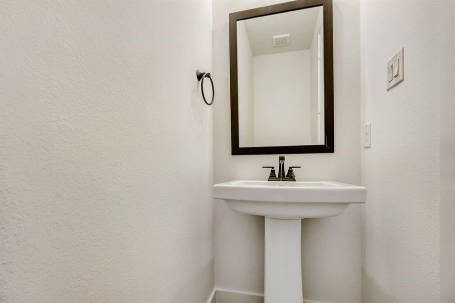 Image 34 of a home in Castle Hills Northpointe - Townhomes.