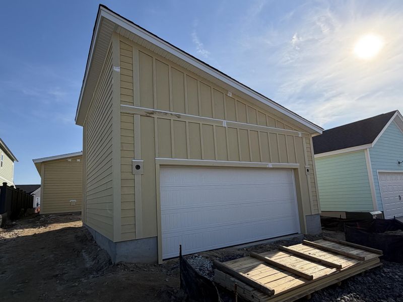 Image 27 of a home in .