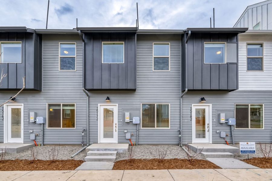 Arvada, CO New Home. - Slide 2 Arvada, CO New Home. - Slide 2