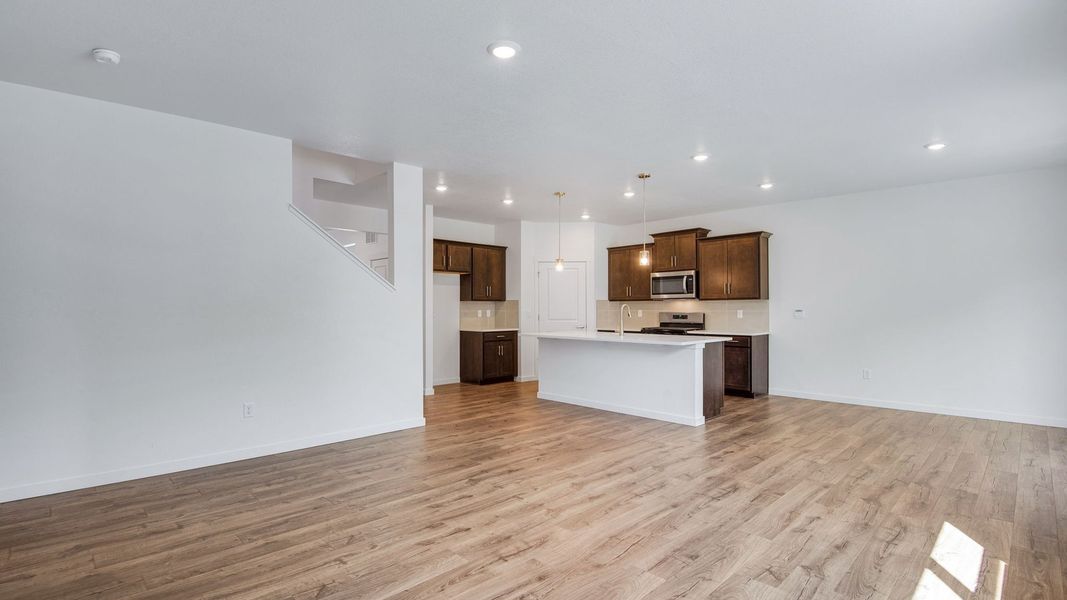 Spacious, unfurnished interior of a new home in Trails at Crowfoot, Parker (Image 31).