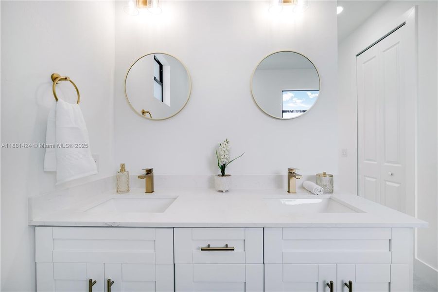 Furnished interior view inside a new home in , Port Charlotte (Image 8).