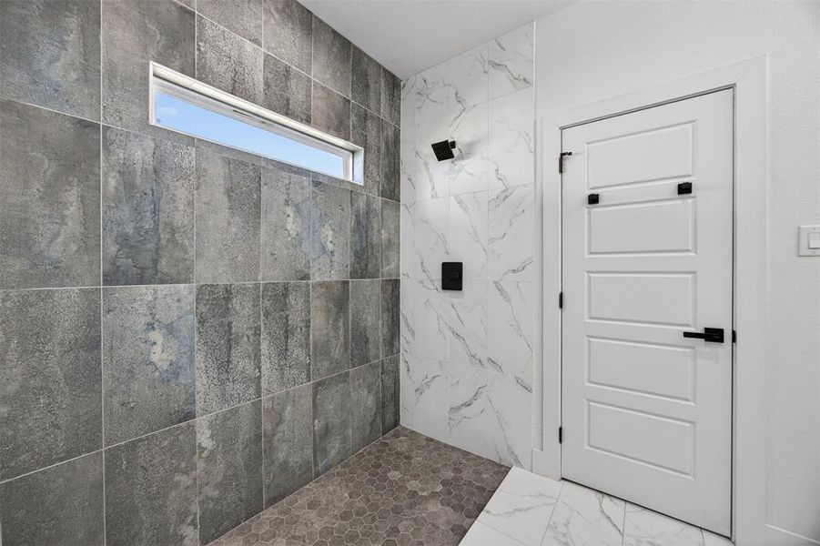 Close-up of interior finishes inside a home in , Fort Worth (Image 20).