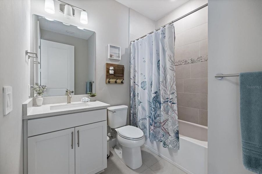 Furnished interior view inside a new home in , Nokomis (Image 12).