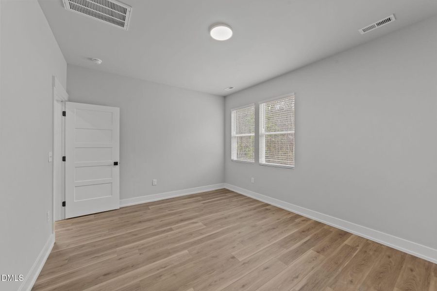 30-web-or-mls-VB4A5703