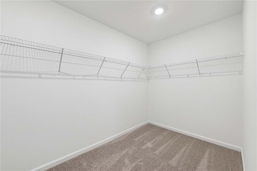 Spacious, unfurnished interior of a new home in The Estates at Casteel, Bethlehem (Image 21).