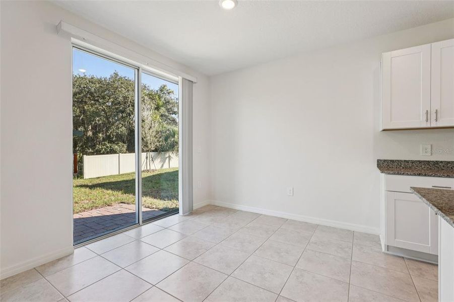 Spacious, unfurnished interior of a new home in Bradbury Creek - Signature Series, Haines City (Image 16).