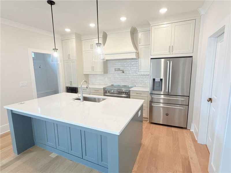Furnished interior view inside a new home in , Roswell (Image 15).