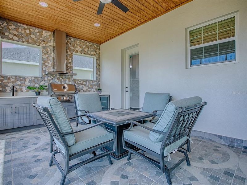 Furnished interior view inside a new home in , Oxford (Image 26).