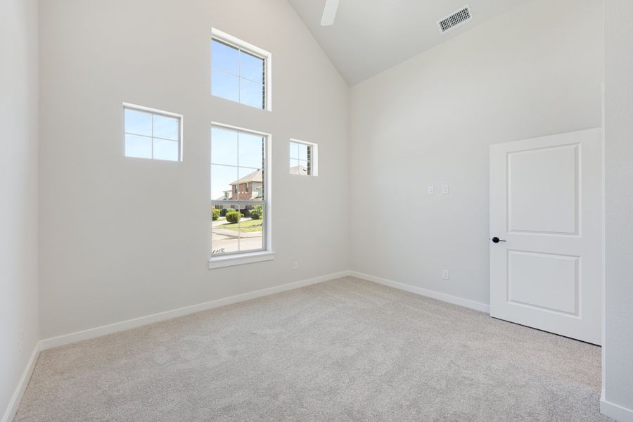 Spacious, unfurnished interior of a new home in Woodbridge Villas, Wylie (Image 44).