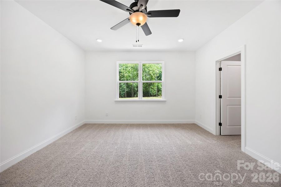 Spacious, unfurnished interior of a new home in , Statesville (Image 27).