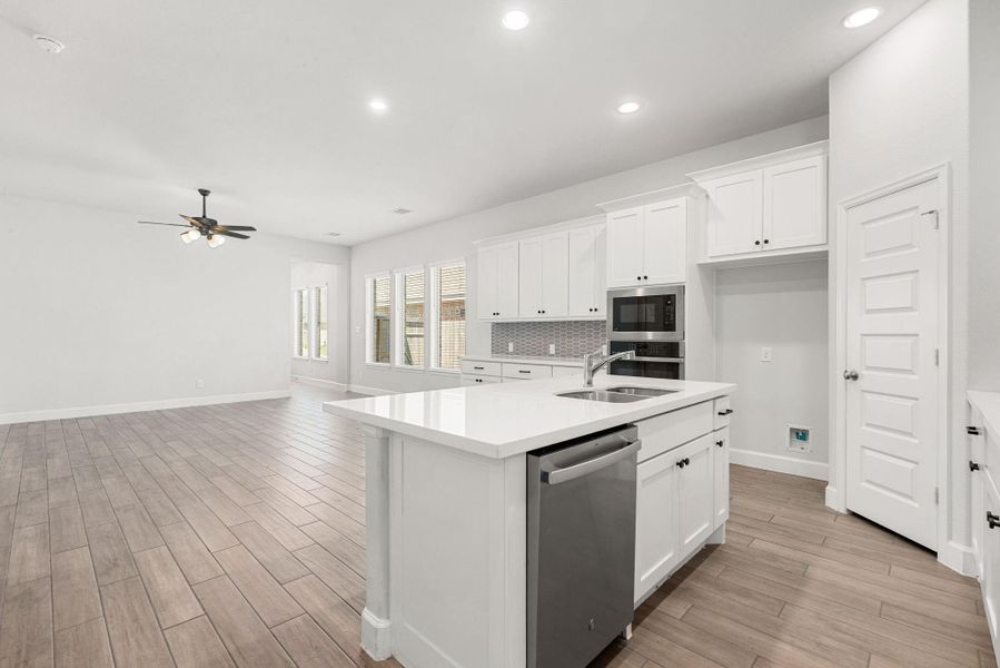 Furnished interior view inside a new home in The Grand Prairie, Hockley (Image 6).