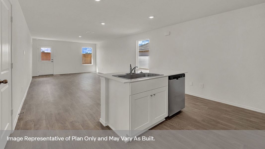 Furnished interior view inside a new home in Lantana, Lockhart (Image 7).