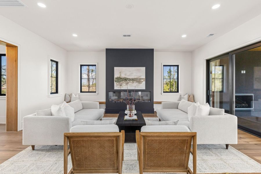 Furnished interior view inside a new home in , Charleston (Image 5).