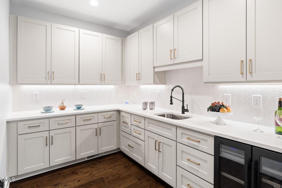 303-E-Geer-124 303-E-Geer-124