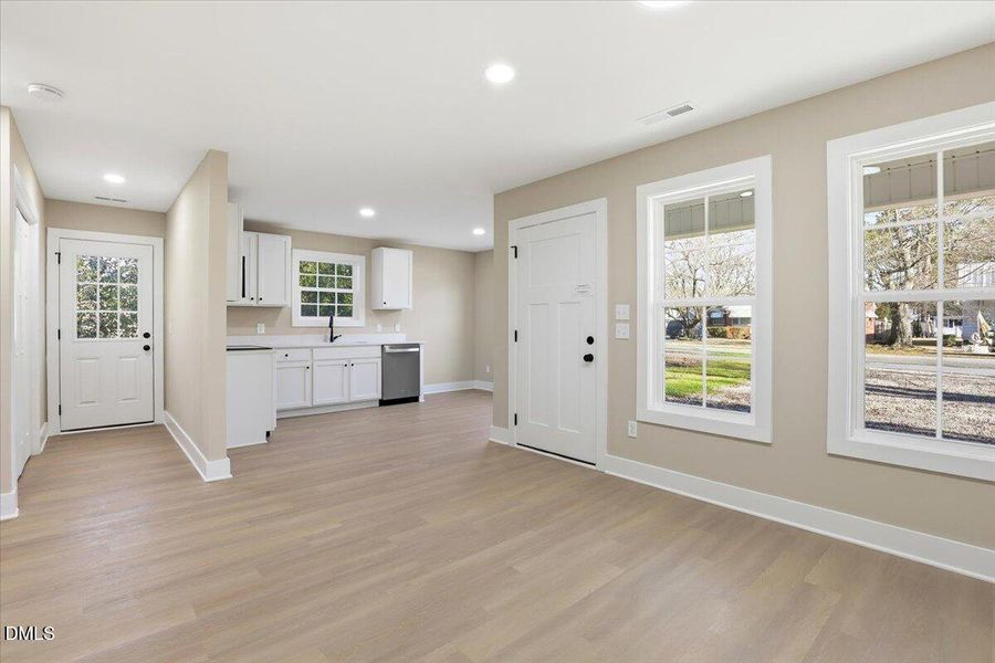 17-204 S Pender St-17