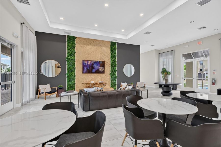 Community amenities in , Pembroke Pines (Image 39).