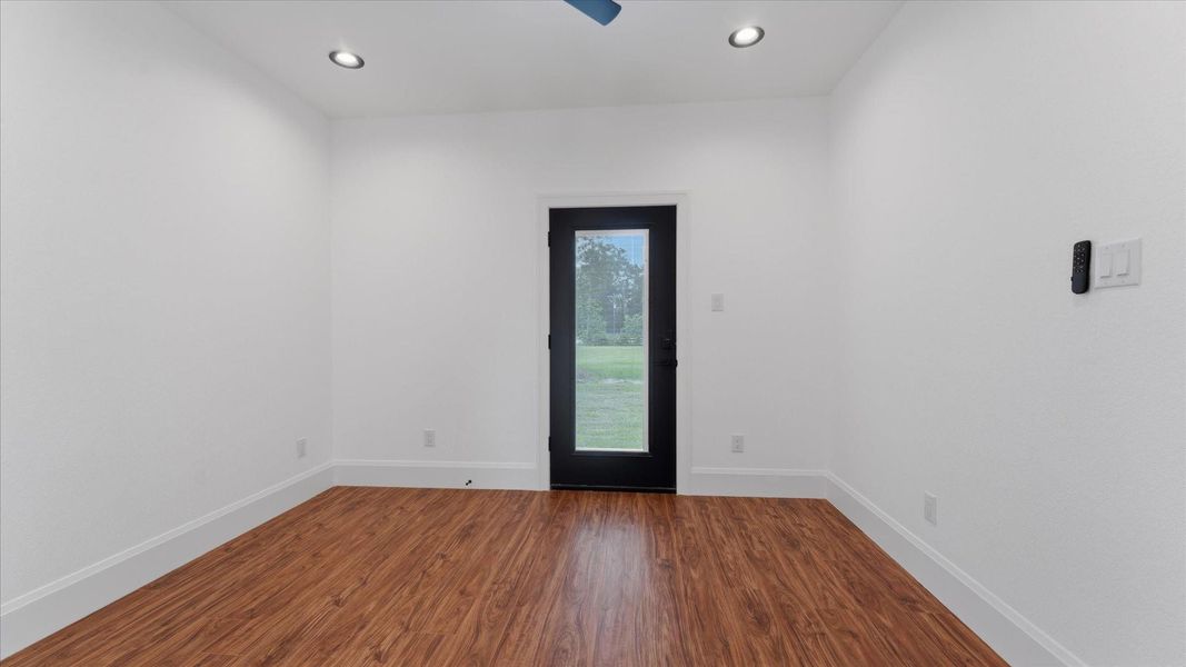 Spacious, unfurnished interior of a new home in , Conroe (Image 36). Spacious, unfurnished interior of a new home in , Conroe (Image 36).