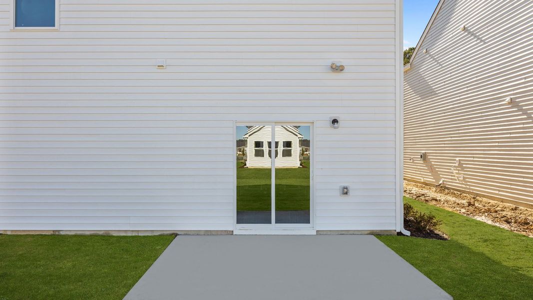 Exterior details and patio area of a home in West New Bern, New Bern (Image 22). Exterior details and patio area of a home in West New Bern, New Bern (Image 22).