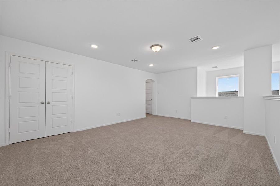 Spacious, unfurnished interior of a new home in Enclave at Willis, Willis (Image 23). Spacious, unfurnished interior of a new home in Enclave at Willis, Willis (Image 23).