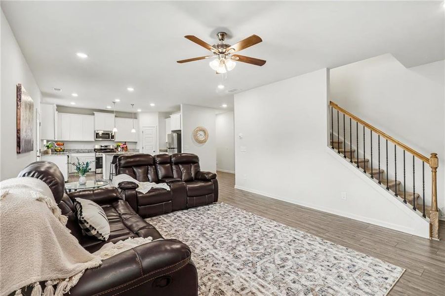 Furnished interior view inside a new home in , Cartersville (Image 25).