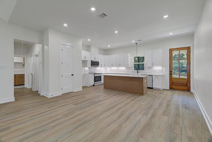 Image 41 of a home in . Image 41 of a home in .