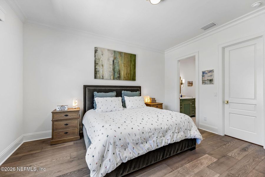 Furnished interior view inside a new home in , Jacksonville (Image 64).