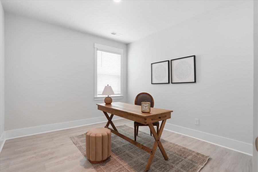 Furnished interior view inside a new home in Sheep Island, Summerville (Image 11).