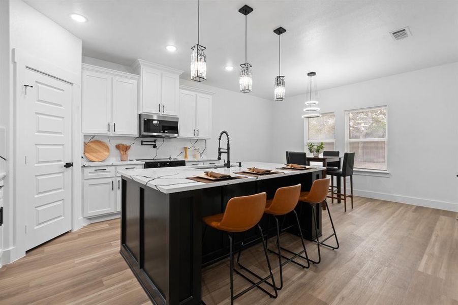 Furnished interior view inside a new home in , Fort Worth (Image 14).