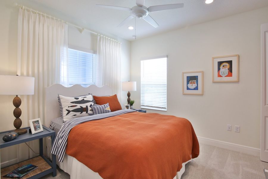Representative furnished interior of a home built from the Sandcastle 2 by Neal Communities in Boca Royale Golf & Country Club at Wellen Park, Englewood (Image 18).