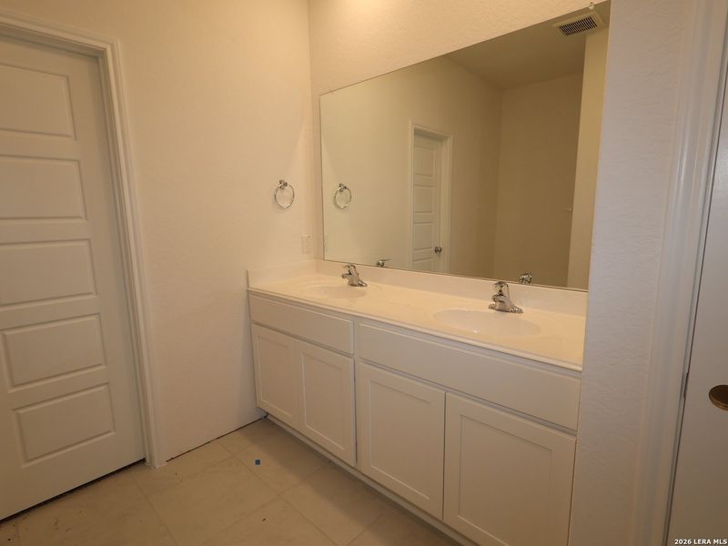 Image 22 of a home in Park Place. Image 22 of a home in Park Place.