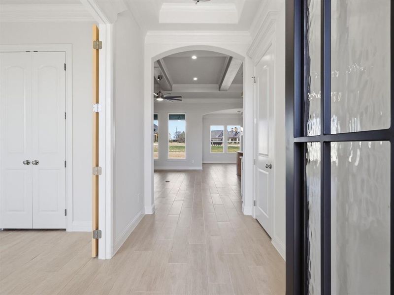 Spacious, unfurnished interior of a new home in , Weatherford (Image 19). Spacious, unfurnished interior of a new home in , Weatherford (Image 19).
