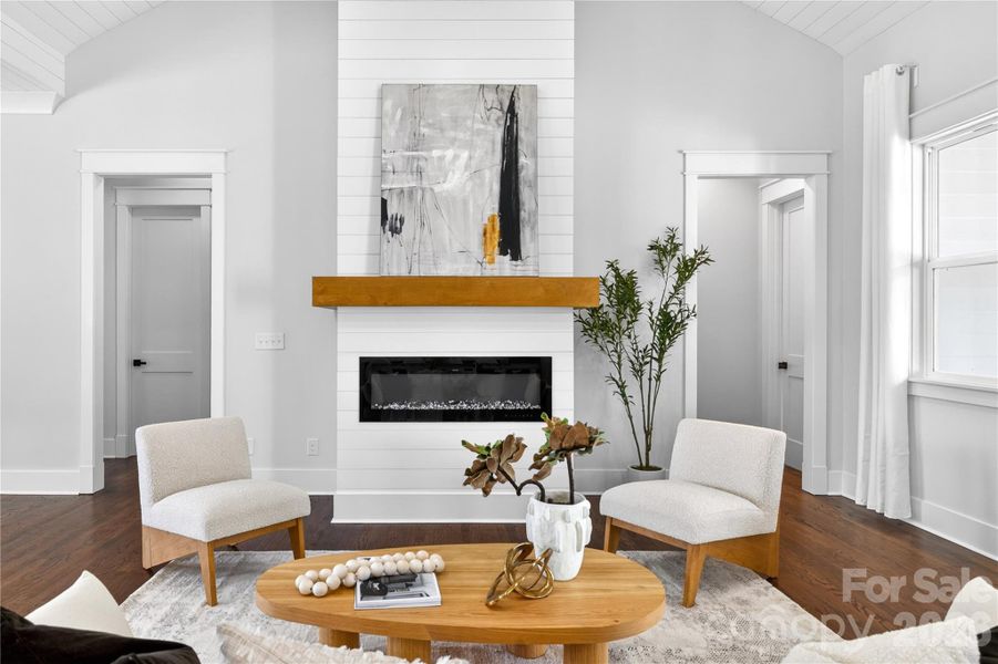 You can already picture movie nights, Christmas mornings, and the fireplace going while rain hits the windows